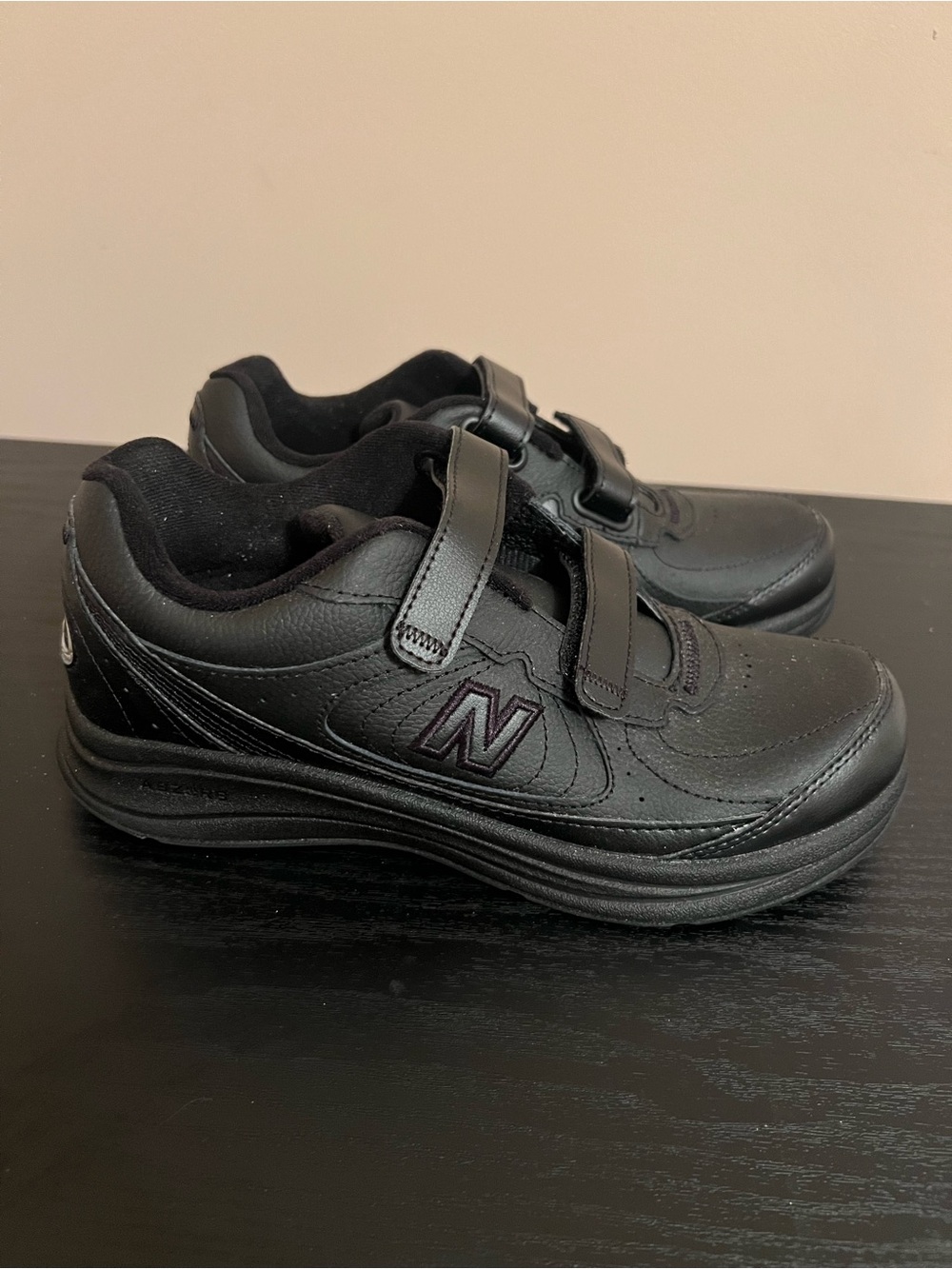 New Balance WW577VK Women's NEW Walking Shoe Black US Size 8 B